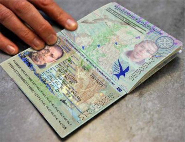 Cumparati permis de conducere  Romana